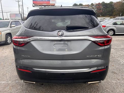 Used 2018 Buick Enclave Essence AWD/4WD image 8