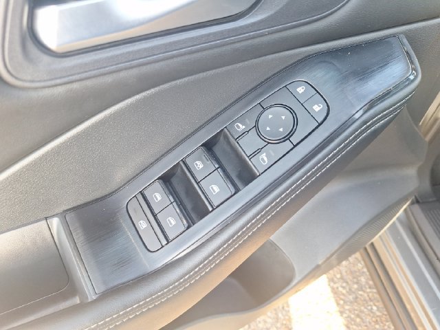 Certified 2023 Nissan Rogue SV w/ SV Premium B Package FWD image 12