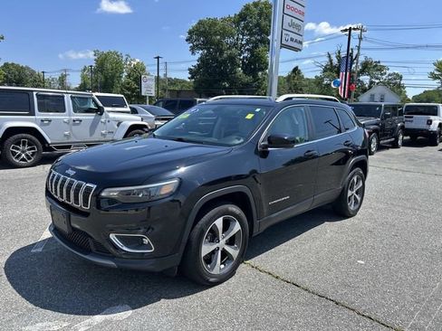 Used 2019 Jeep Cherokee Limited AWD/4WD image 7