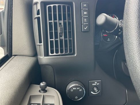 Used 2024 Chevrolet Express 2500 w/ Driver Convenience Package image 16