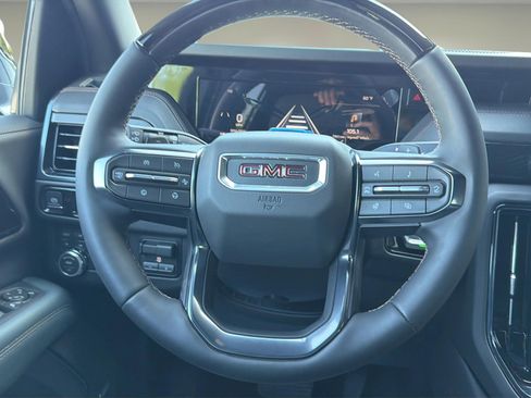 Used 2026 GMC Yukon XL AT4 w/ Premium Trailering Package AWD/4WD image 28