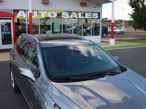 Used 2021 Buick Enclave Avenir w/ Avenir Technology Package image 52