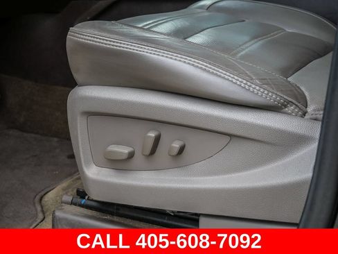 Used 2017 GMC Yukon Denali w/ Open Road Package AWD/4WD image 60