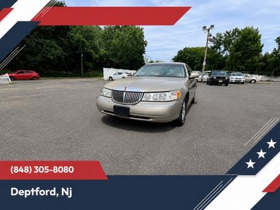 Used 1999 Lincoln Town Car Signature