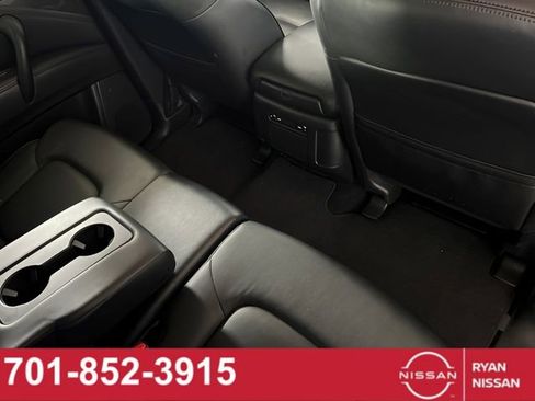 Certified 2024 Nissan Armada SV image 27