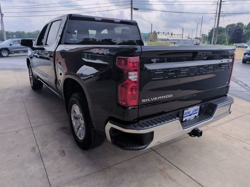 Used 2023 Chevrolet Silverado 1500 LT AWD/4WD image 6