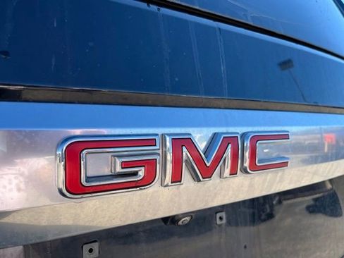 Used 2022 GMC Yukon Denali AWD/4WD image 11