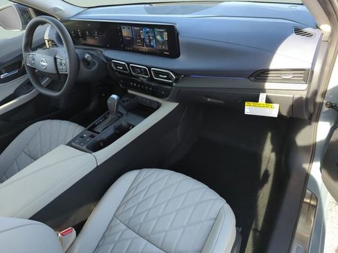 New 2026 Nissan Sentra SL w/ Floor Mat Package FWD image 17