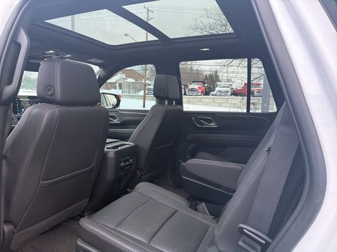 Used 2023 Chevrolet Tahoe LT w/ Luxury Package image 10