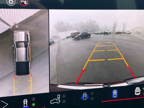 New 2026 GMC Canyon AT4 w/ Technology Plus Package image 16