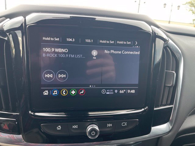 Used 2023 Chevrolet Traverse LT FWD image 19