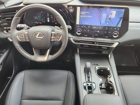 Certified 2025 Lexus RX 350 Premium FWD image 26