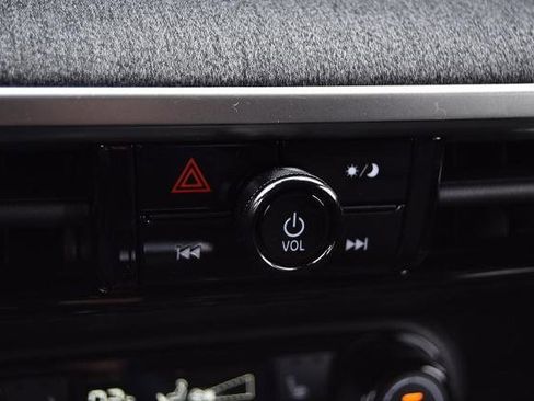 New 2026 Nissan Kicks SV image 14