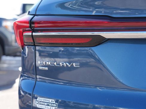 Used 2025 Buick Enclave Preferred image 10