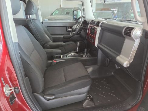 Used 2008 Toyota FJ Cruiser 4WD image 19