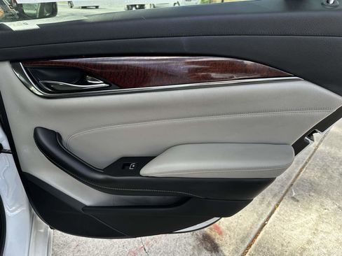 Used 2018 Cadillac CTS Sedan image 22