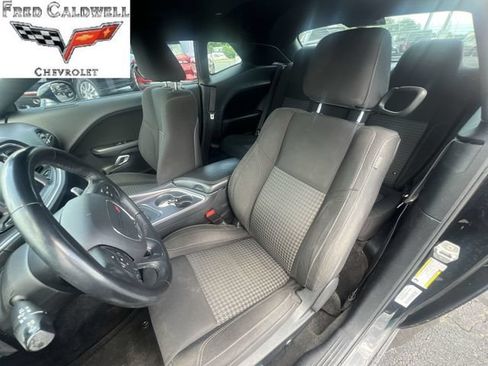 Used 2015 Dodge Challenger SXT w/ Super Sport Group (SS/T) RWD image 23