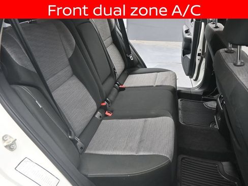 Used 2023 Nissan Rogue SV FWD image 21
