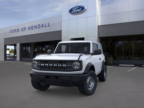 New 2025 Ford Bronco 2-Door image 2
