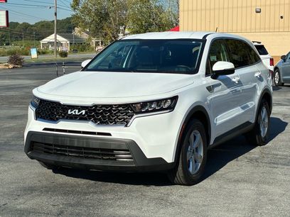 Used 2023 Kia Sorento LX