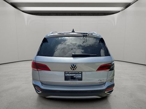Used 2022 Volkswagen Taos SE AWD/4WD image 4