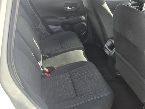 Certified 2025 Honda HR-V LX image 16