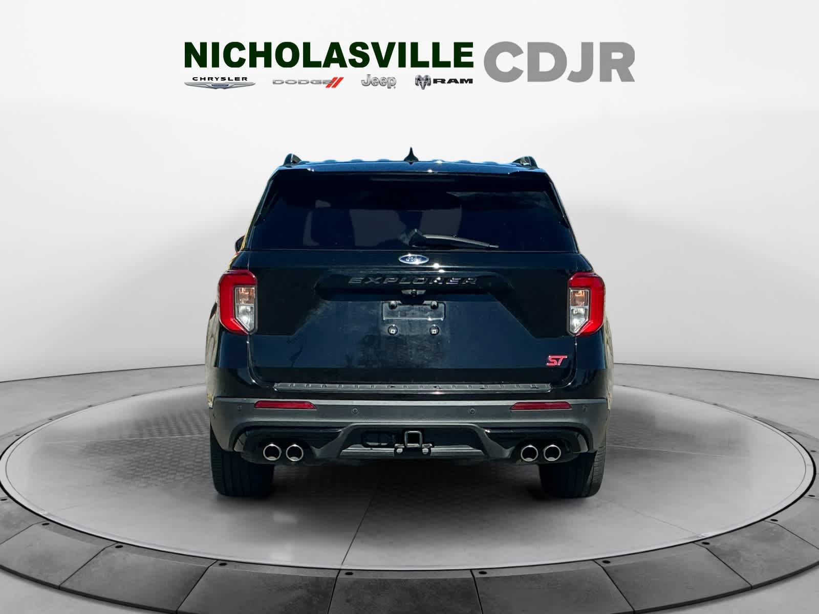 Used 2020 Ford Explorer ST w/ ST Street Pack AWD/4WD image 4