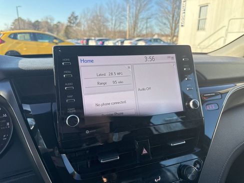 Used 2023 Toyota Camry XSE image 21