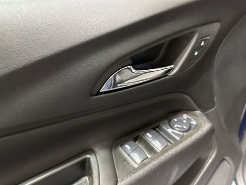 Used 2024 Chevrolet Equinox LT FWD image 20