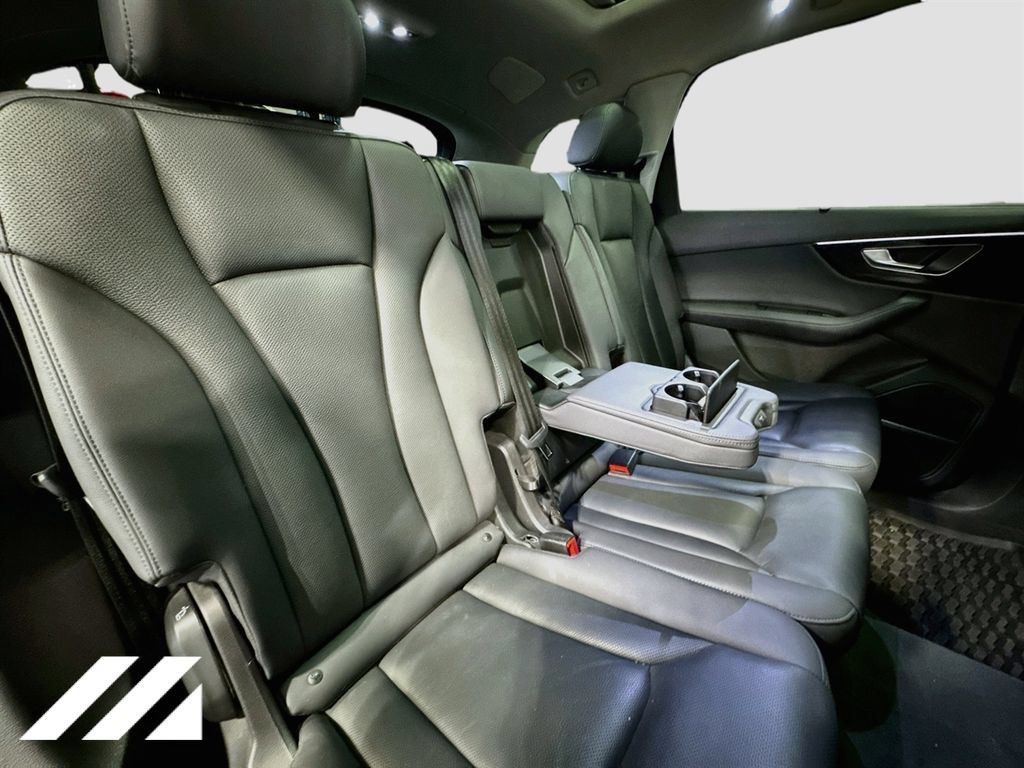 Used 2023 Audi Q7 2.0T Premium Plus AWD/4WD image 33