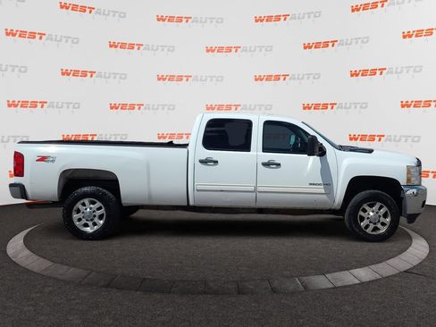 Used 2012 Chevrolet Silverado 3500 LT w/ Interior Plus Package AWD/4WD image 6