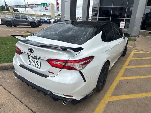 Used 2020 Toyota Camry TRD FWD image 4