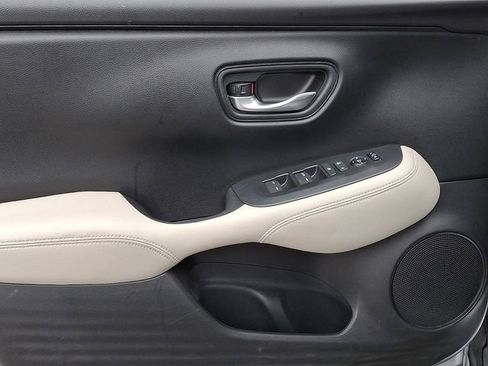 Used 2024 Honda HR-V LX image 14