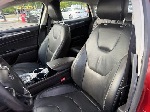 Used 2014 Ford Fusion Energi Titanium w/ Driver Assist Package FWD image 17