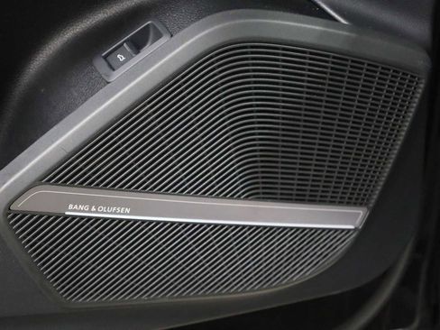 Used 2023 Audi Q5 2.0T Premium Plus w/ Premium Plus Package image 17