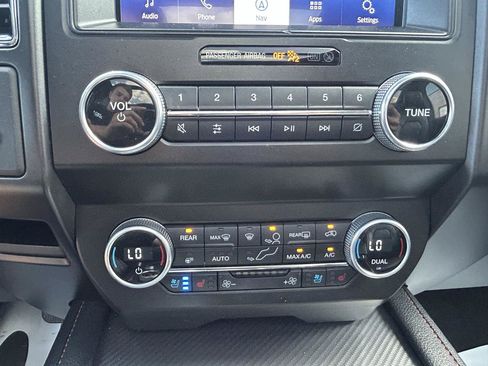 Used 2021 Ford Expedition Limited AWD/4WD image 27