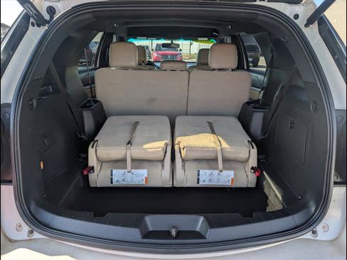 Used 2016 Ford Explorer XLT w/ Equipment Group 202A image 16