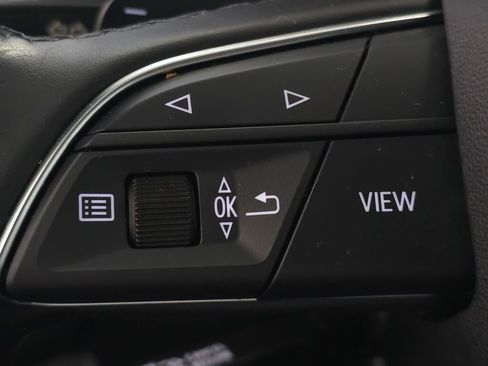 Used 2022 Audi Q5 2.0T Premium w/ Convenience Package image 44