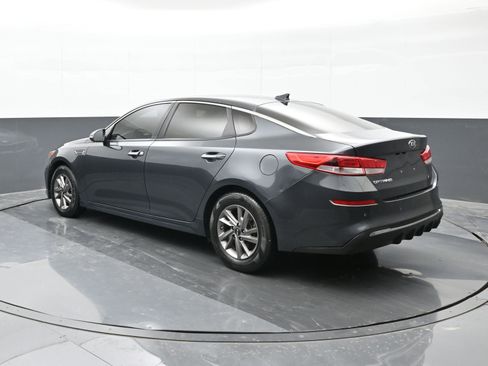 Used 2020 Kia Optima LX image 6