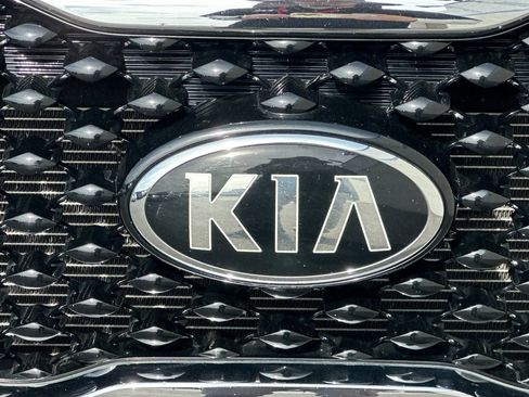 Used 2017 Kia Sorento EX w/ EX V6 Premium Package image 39