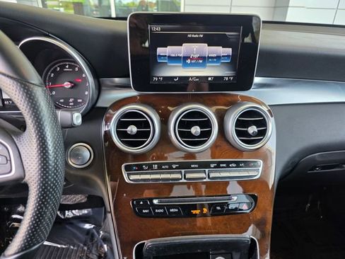 Used 2017 Mercedes-Benz GLC 300 4MATIC image 29