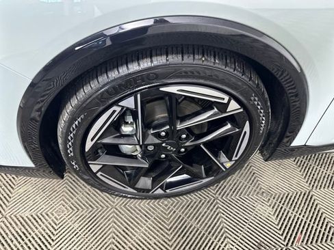 Used 2025 Kia K4 GT-Line w/ GT-Line Sunroof Package image 10