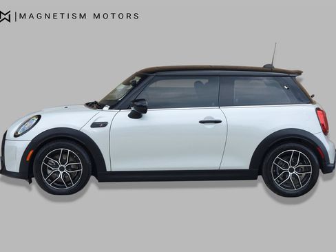 Used 2023 MINI Cooper S FWD image 2