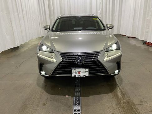 Used 2018 Lexus NX 300h AWD w/ Premium Package image 9