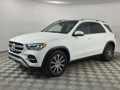 Used 2024 Mercedes-Benz GLE 350 4MATIC image 36