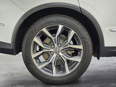 Used 2023 Acura MDX SH-AWD w/ Technology Package image 28