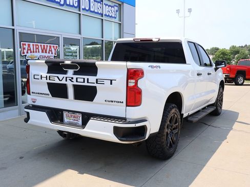 Used 2020 Chevrolet Silverado 1500 Custom w/ Rally Edition AWD/4WD image 3