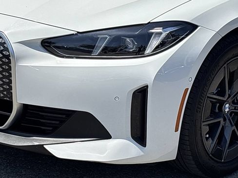 Used 2025 BMW i4 eDrive40 w/ Parking Assistance Package RWD image 8