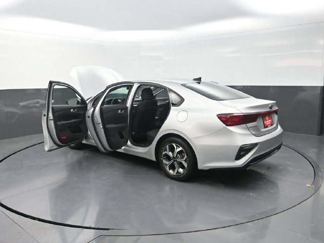 Used 2021 Kia Forte LXS FWD image 43