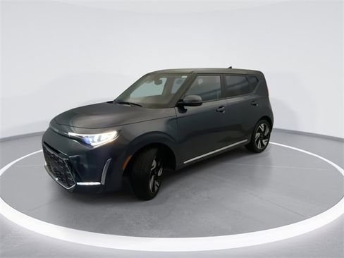 Used 2025 Kia Soul GT-Line w/ GT-Line Technology Package image 8